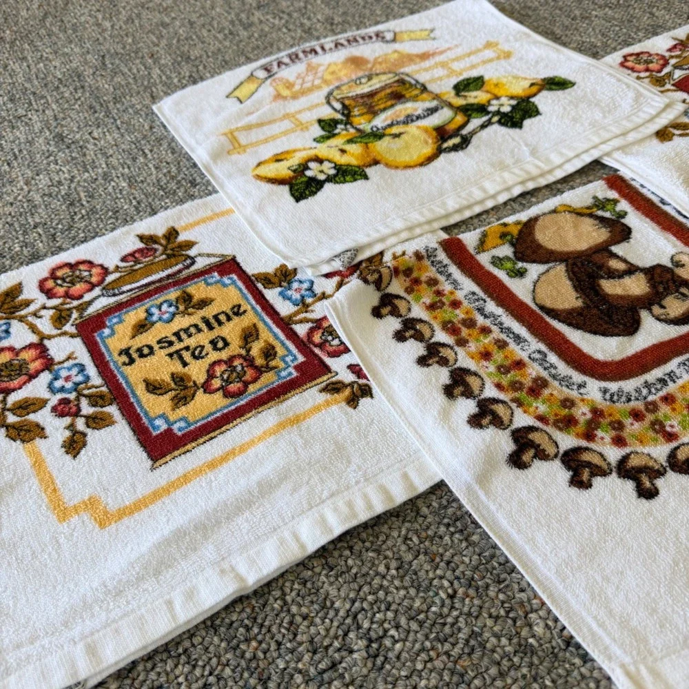 Vintage Kitchen Towels Terry Mushroom Jasmine Tea Farmhouse Cottagecore Lot of 4